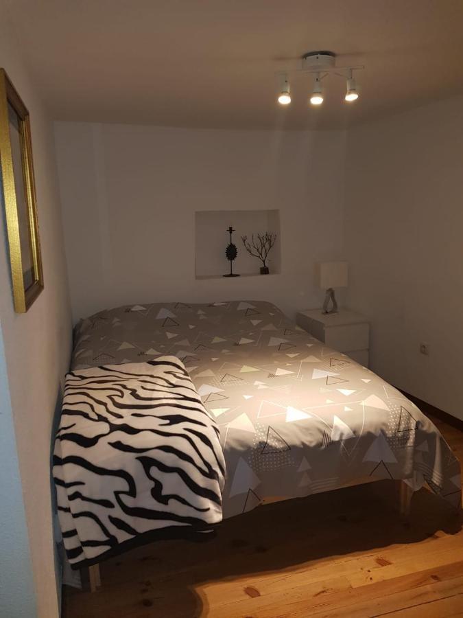Central Apartment มาดริด ภายนอก รูปภาพ